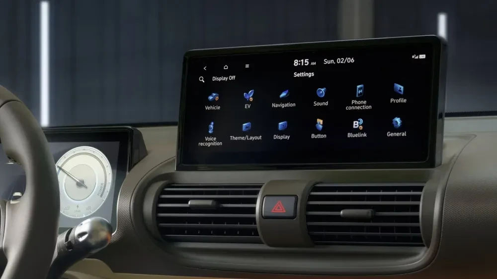 Hyundai INSTER infotainment