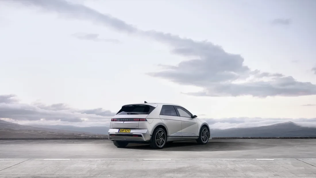 Hyundai IONIQ 5 header